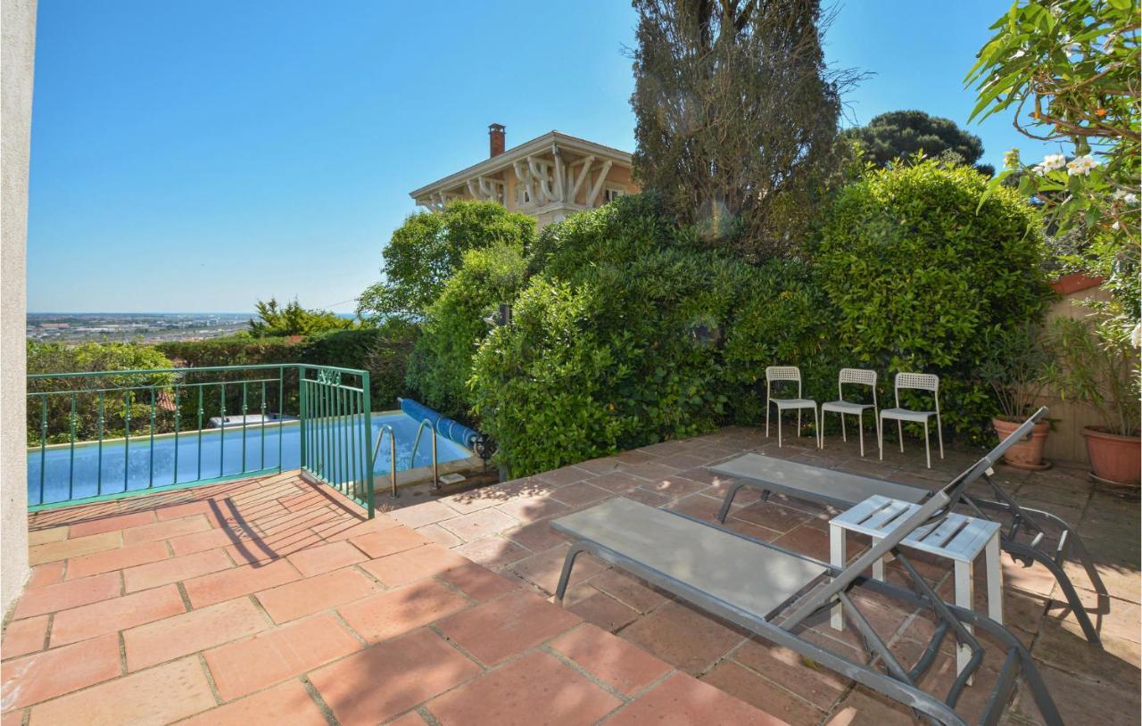 Cozy Home In Sete With Outdoor Swimming Pool Zewnętrze zdjęcie